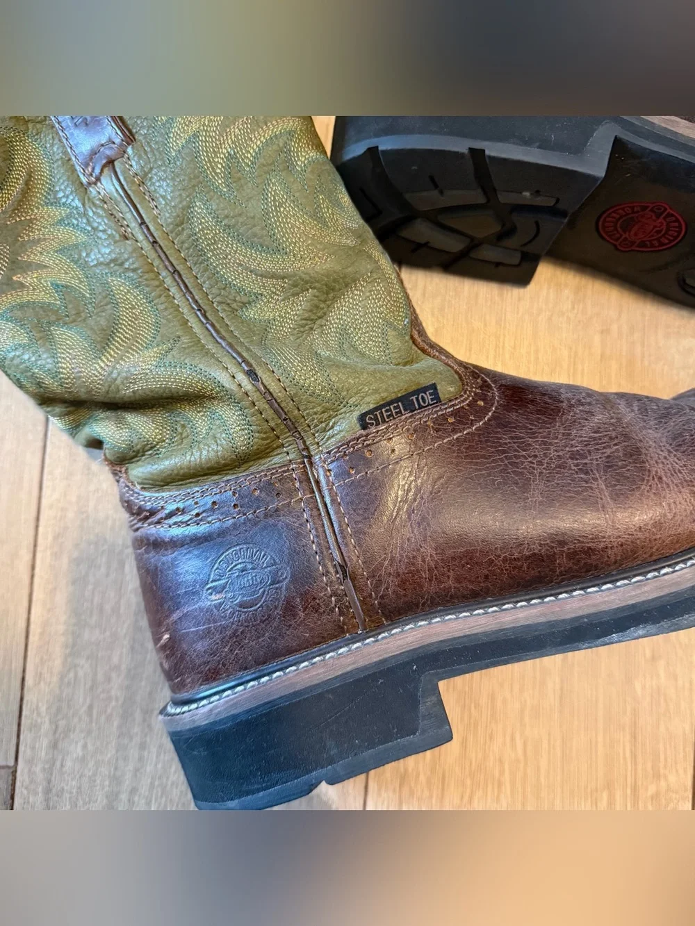 Men's Justin Steel-Toe Boots
